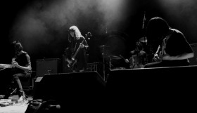 Mono Live