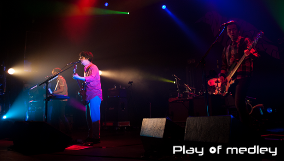 ASIAN KUNG-FU GENERATION
