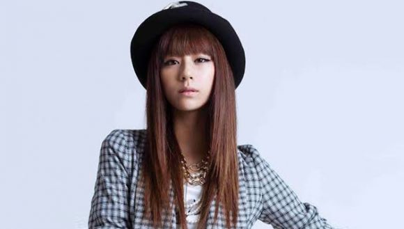 Nishiuchi Mariya (西内まりや) Nishiuchi Mariya (西内まりや)