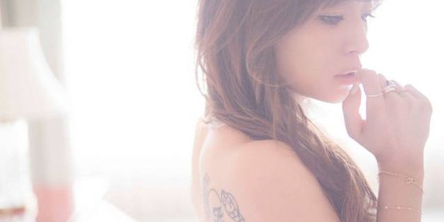 Ayumi Hamasaki (浜崎あゆみ) Ayumi Hamasaki (浜崎あゆみ)