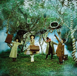 SEKAI NO OWARI - SOS / Present (édition limitée B)