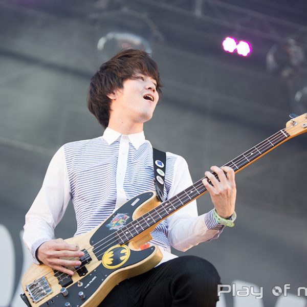 Yoru no Honki Dance (夜の本気ダンス) (2016.05.05)