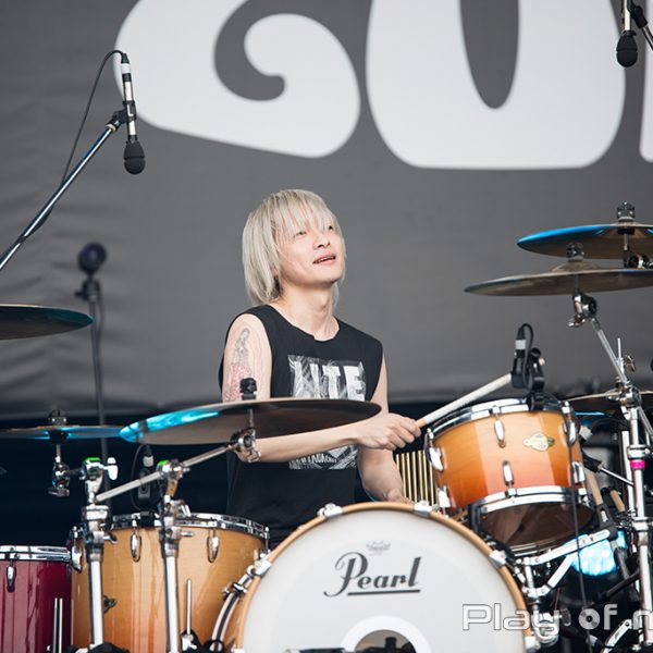 STRAIGHTENER (ストレイテナー) (2016.05.03)