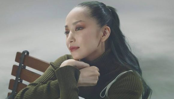 Nakashima Mika (中島美嘉) Nakashima Mika (中島美嘉)